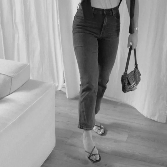 Everlane 'The Cheeky Bootcut Jean' Women's Size 26 Regular in Black - Picture 2 of 11